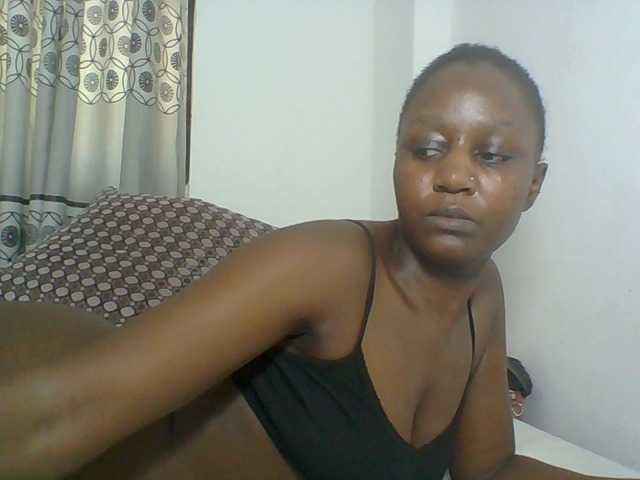 Chocolateskin4 live cam on BongaCams