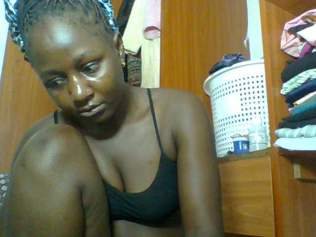 Chocolateskin4 live cam preview