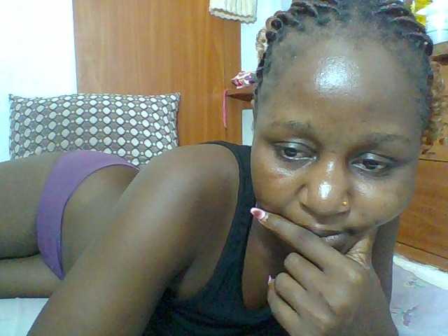 Chocolateskin4 live cam preview