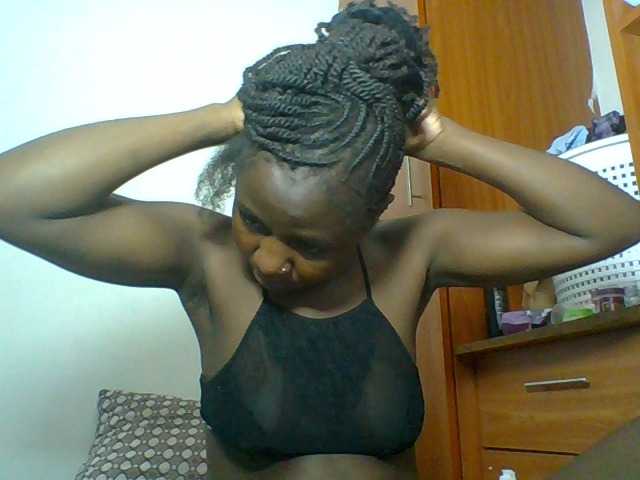 Chocolateskin4 live cam preview