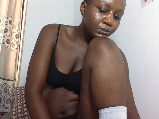 Chocolateskin4 live cam on BongaCams
