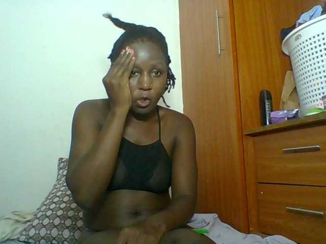Chocolateskin4 live cam preview
