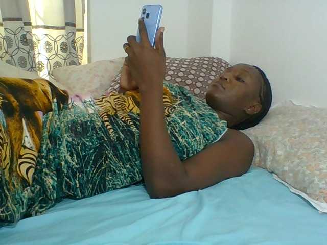 Chocolateskin4's BongaCams show and profile