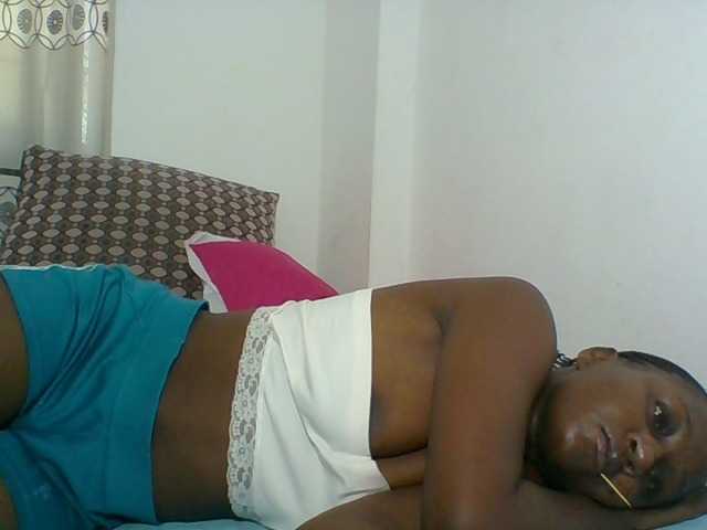 Chocolateskin4 live cam on BongaCams