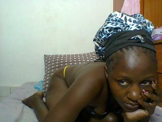 Chocolateskin4 live cam preview