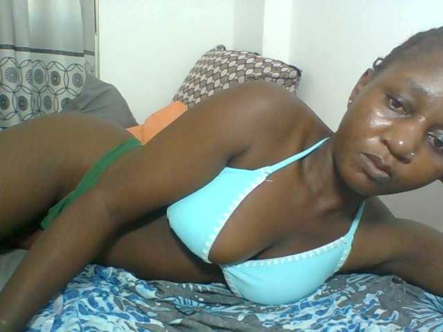 Chocolateskin4 Live Cam and Statistics on UnifiedCams