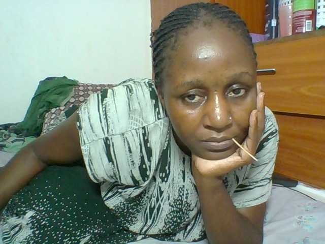Chocolateskin4 live cam on BongaCams