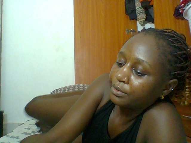 Chocolateskin4 live cam on BongaCams