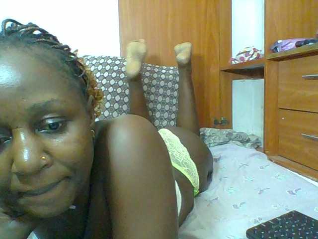 Chocolateskin4 live cam preview