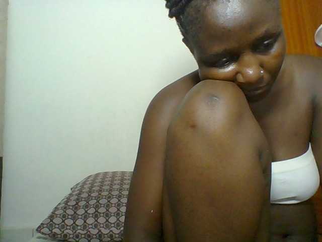 Chocolateskin4 live cam on BongaCams