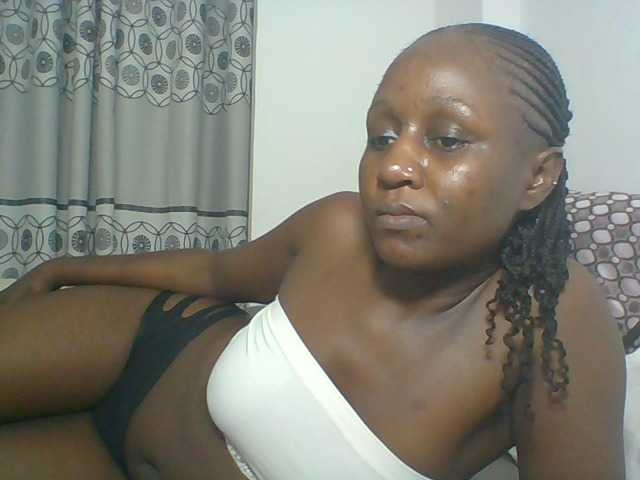 Chocolateskin4 live cam on UnifiedCams