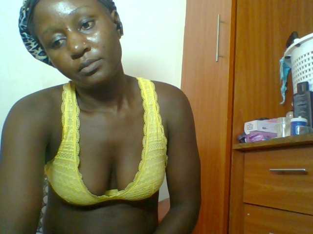 Chocolateskin4 live cam preview