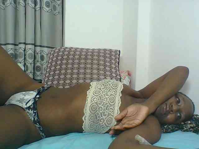 Model: Chocolateskin4