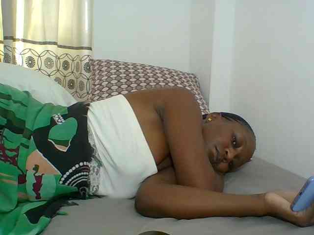 Model: Chocolateskin4