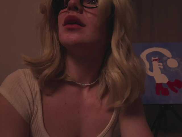 Maddison's BongaCams show and profile