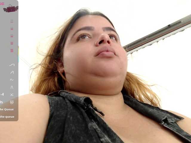 lexxy-bbw live cam on BongaCams