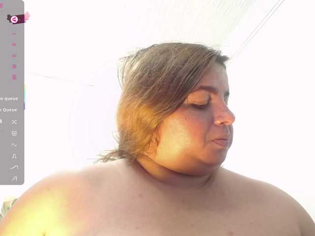 lexxy-bbw live cam preview