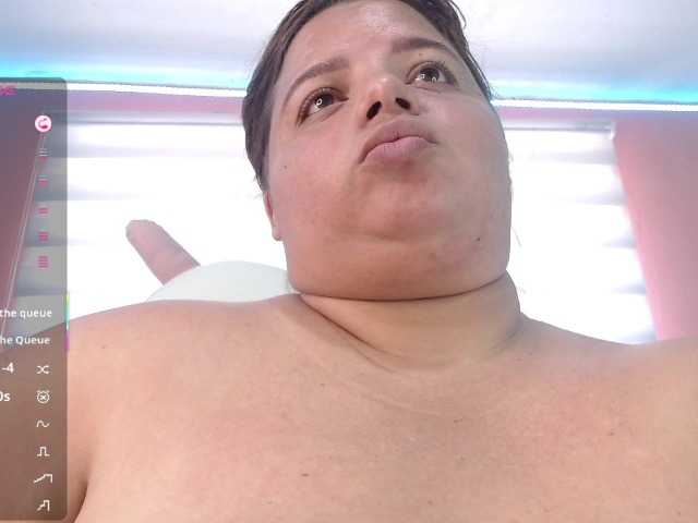 lexxy-bbw live cam on BongaCams