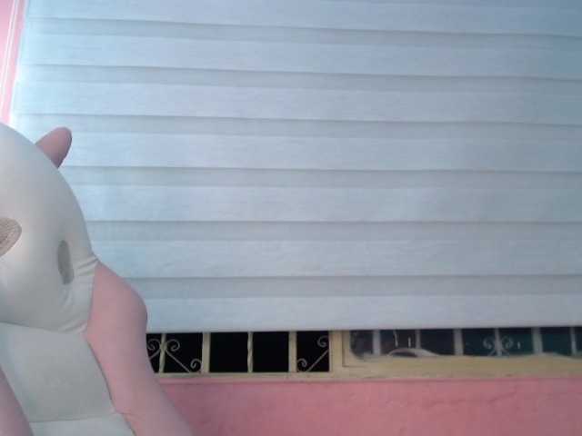 lexxy-bbw live cam on UnifiedCams