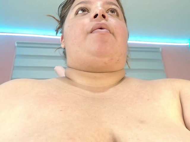 lexxy-bbw live cam on BongaCams
