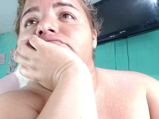 lexxy-bbw live cam on BongaCams