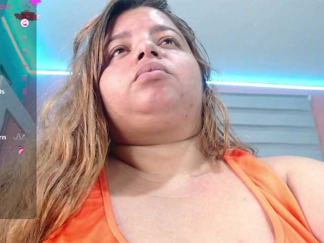 lexxy-bbw live cam on BongaCams