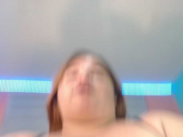 lexxy-bbw live cam on BongaCams
