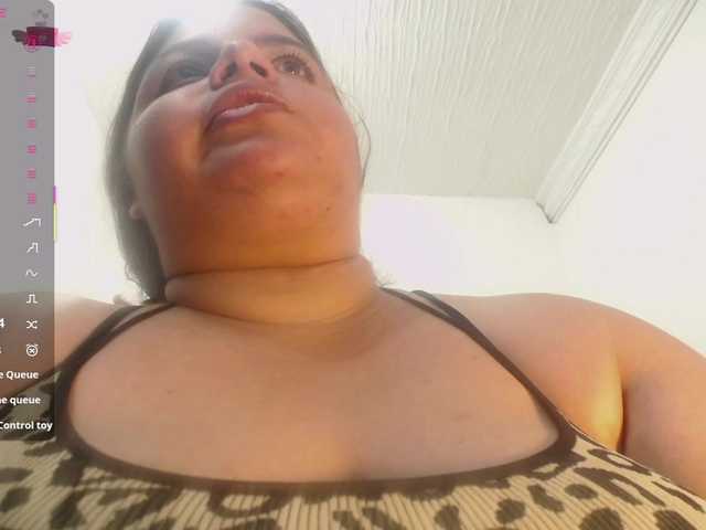 lexxy-bbw live cam on BongaCams