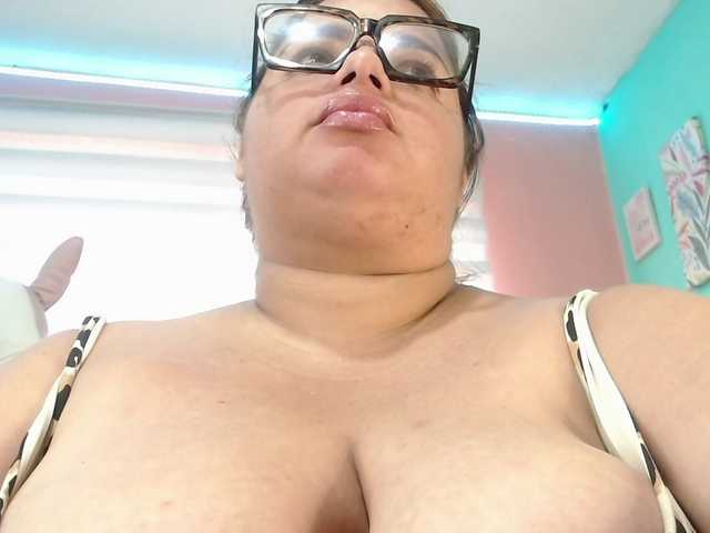 lexxy-bbw