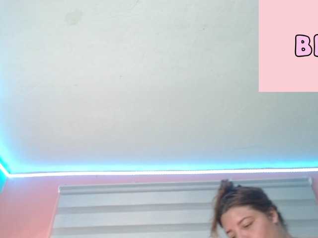 lexxy-bbw live cam on BongaCams