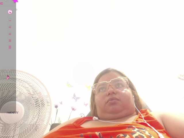 lexxy-bbw live cam on BongaCams