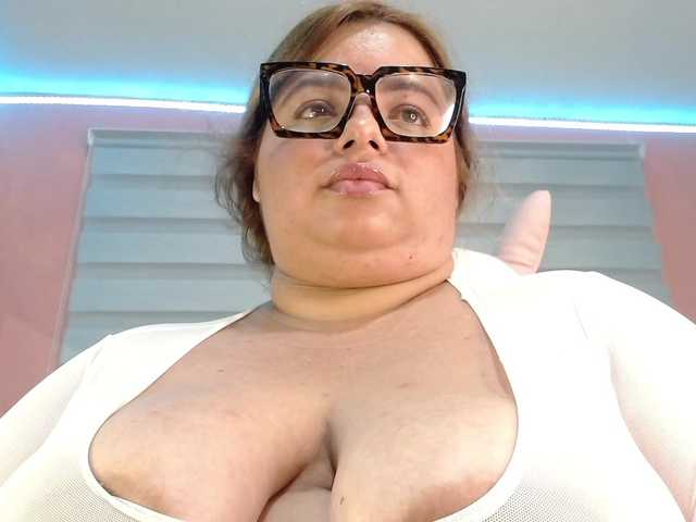 lexxy-bbw
