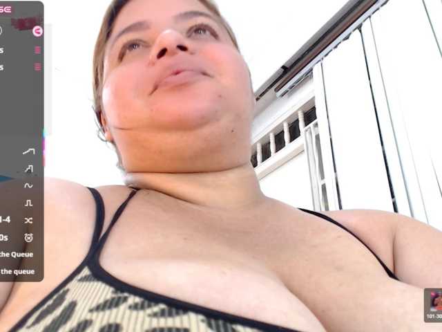 lexxy-bbw live cam on BongaCams