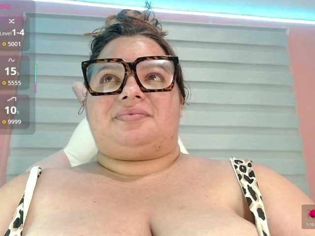 lexxy-bbw live cam on BongaCams