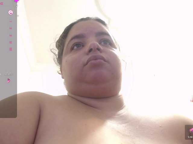 lexxy-bbw live cam preview