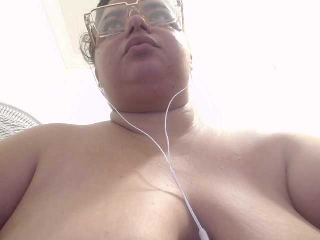 lexxy-bbw
