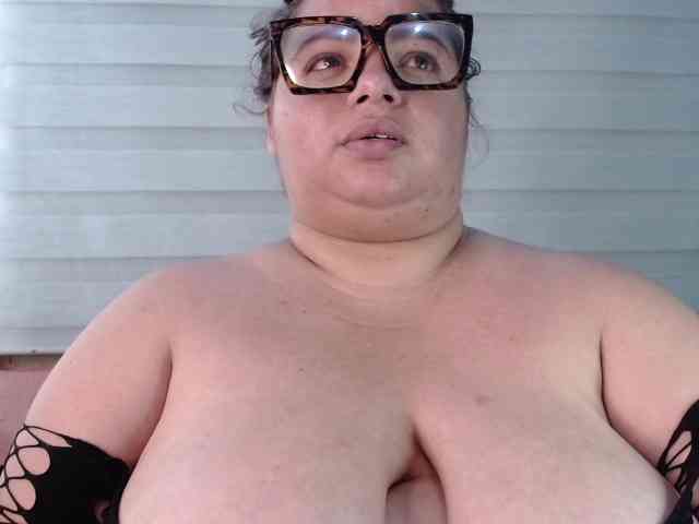 lexxy-bbw webcam