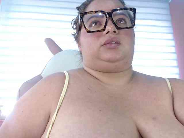 lexxy-bbw webcam