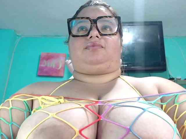 lexxy-bbw webcam