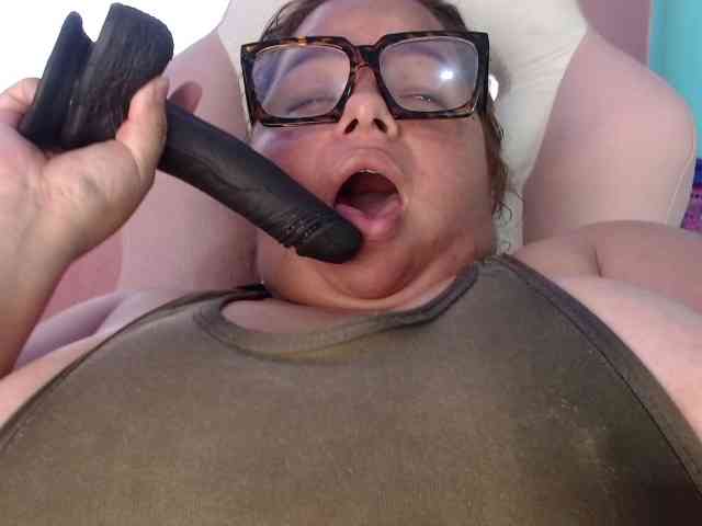 lexxy-bbw