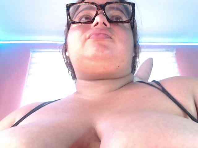 lexxy-bbw webcam