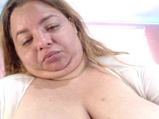 lexxy-bbw webcam
