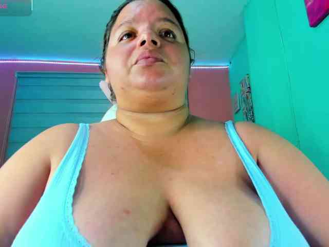 lexxy-bbw webcam