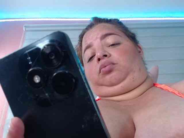 lexxy-bbw webcam