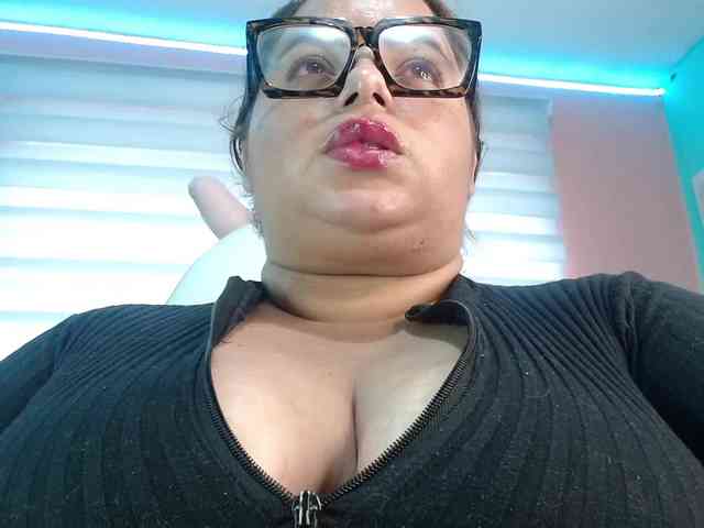 lexxy-bbw webcam
