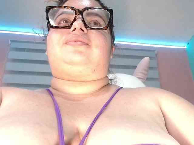lexxy-bbw webcam