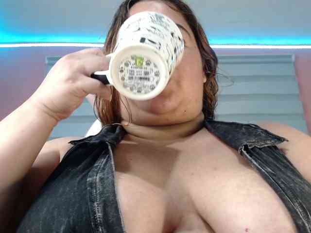 lexxy-bbw webcam