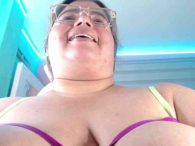 lexxy-bbw webcam