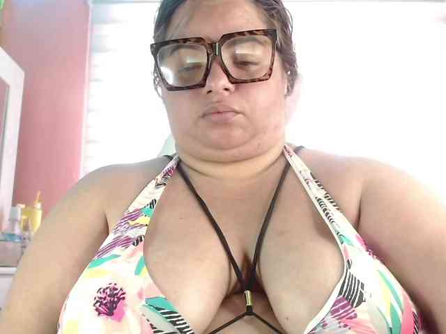 lexxy-bbw webcam
