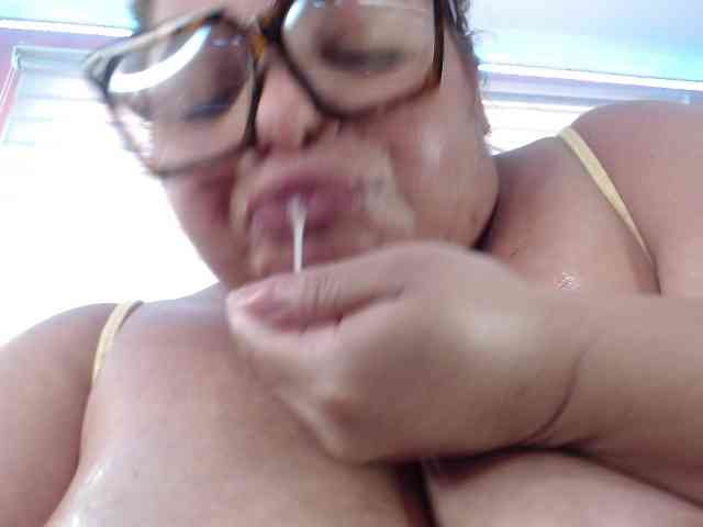 lexxy-bbw webcam